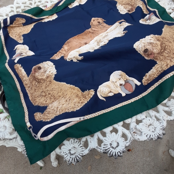 Puppy Printed Scarf Design - Picture 2 of 6